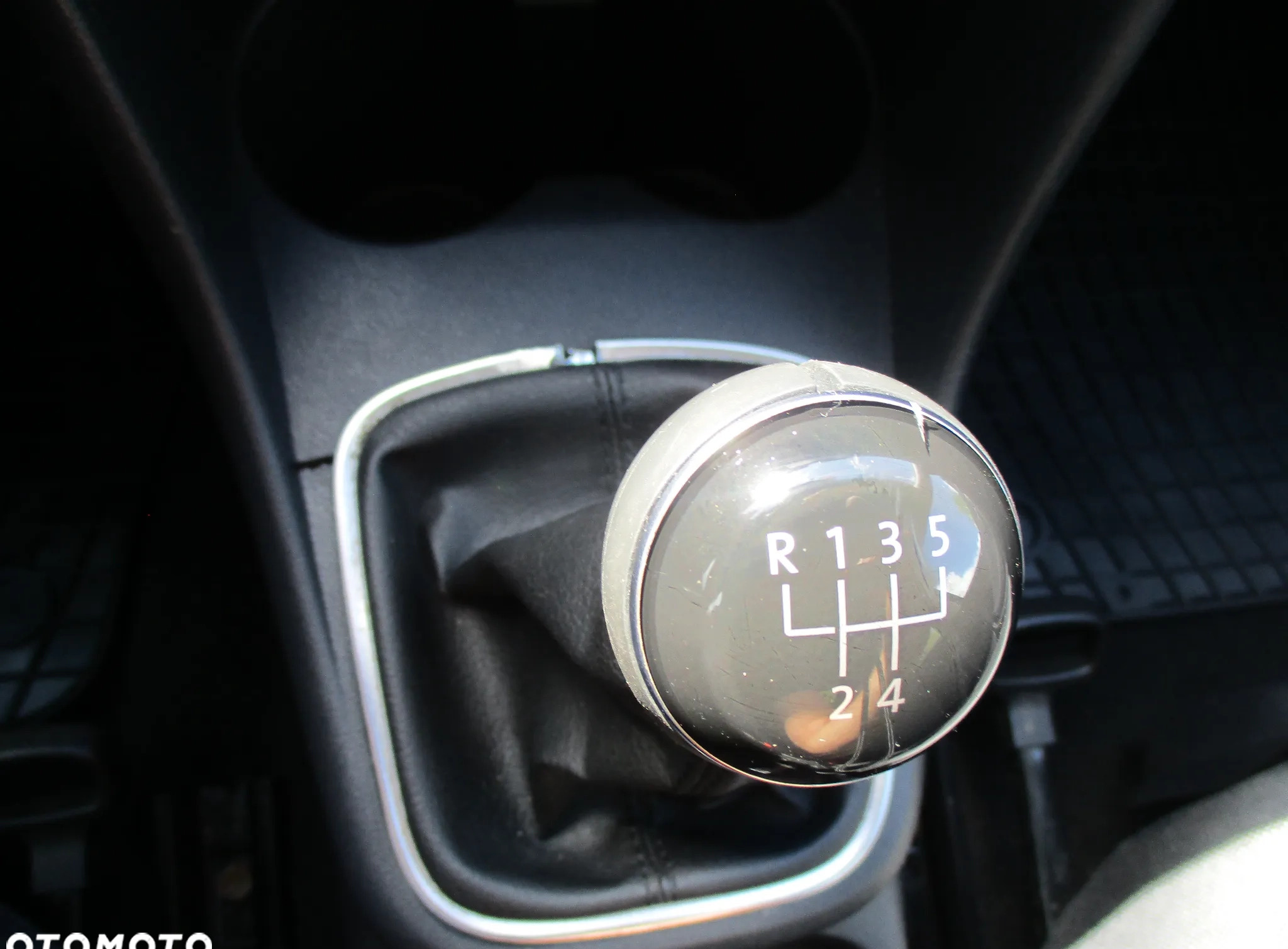 Volkswagen Polo cena 33900 przebieg: 116978, rok produkcji 2015 z Korfantów małe 562